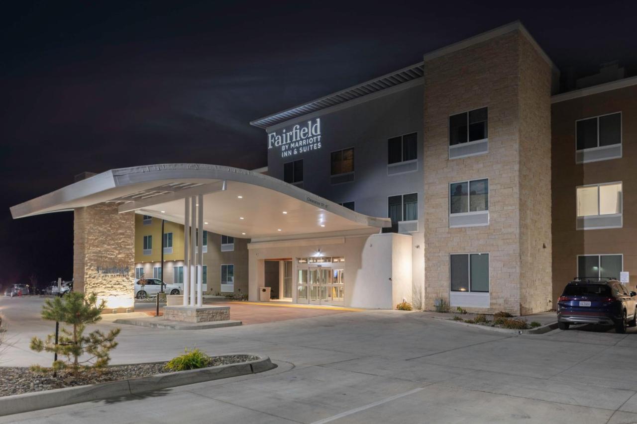 Fairfield Inn & Suites By Marriott Winnemucca Exterior photo