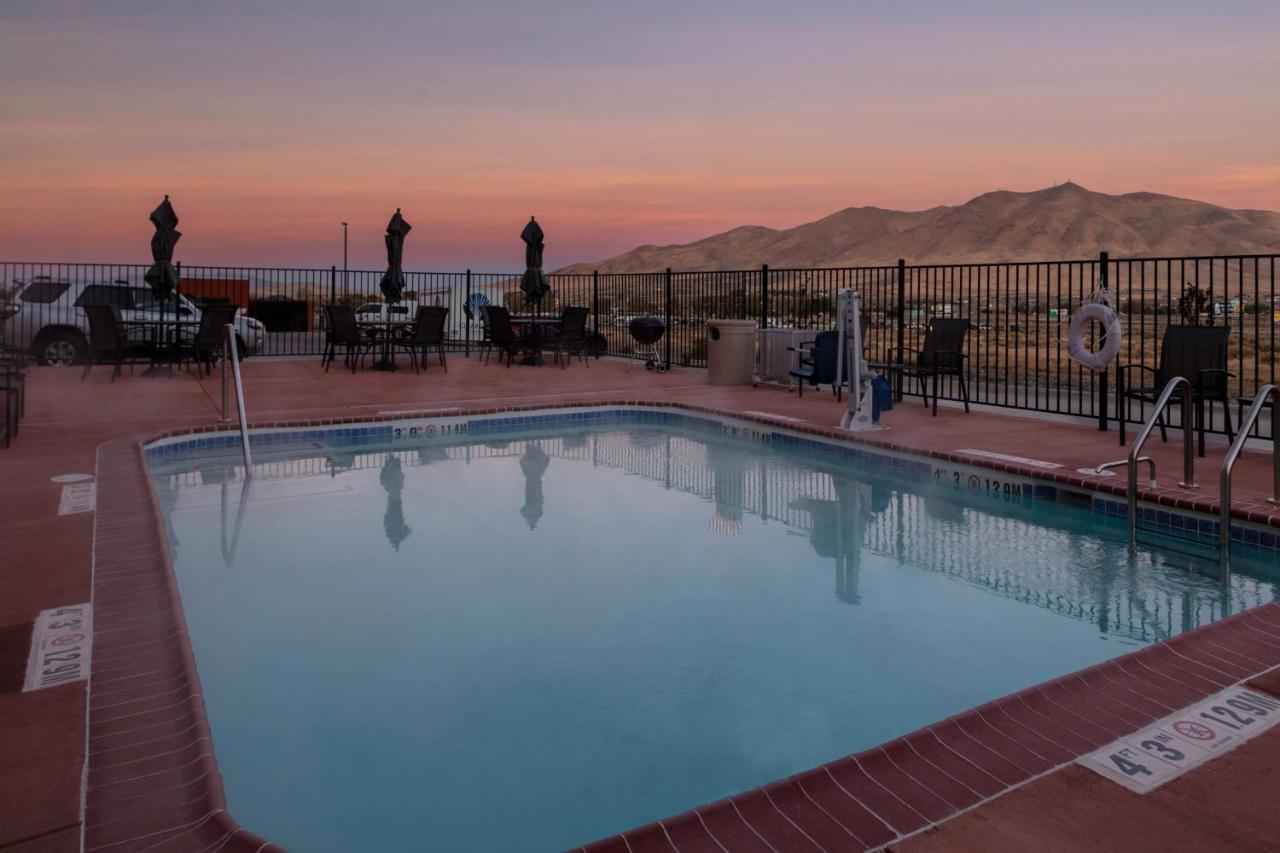 Fairfield Inn & Suites By Marriott Winnemucca Exterior photo